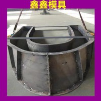 高速收費島模具配重對稱 公路安全島模具功能解析